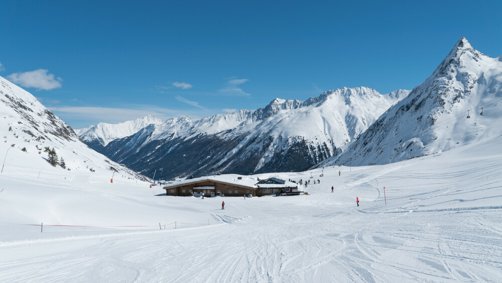 Snow-safe skiing in the Tyrolean climatic health resort Galtür, Paznauntal, Tyrol, Austria Galtür Silvapark Ski Resort